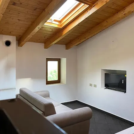 Stupenda Vista Sulle Orobie Con Giardino E Barbecue 테글리오